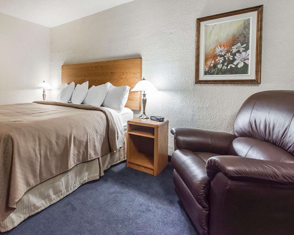 Rodeway Inn Grand Falls Δωμάτιο φωτογραφία
